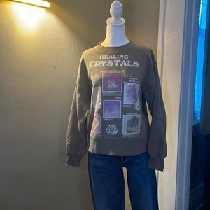 Aritzia TNA Healing Crystals Crew Neck sweater, size 1. Excellent condition